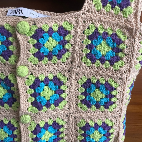 Zara Granny Square Vest - Picture 2 of 3